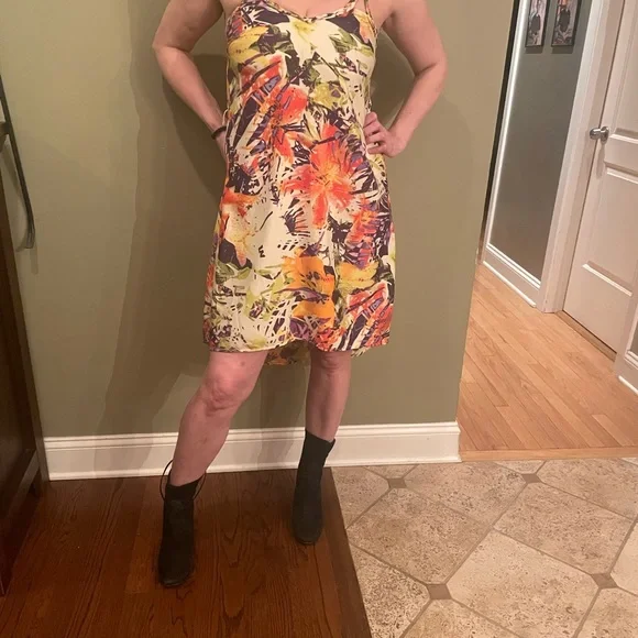 Jessica Simpson Colorful dress - Picture 7 of 7